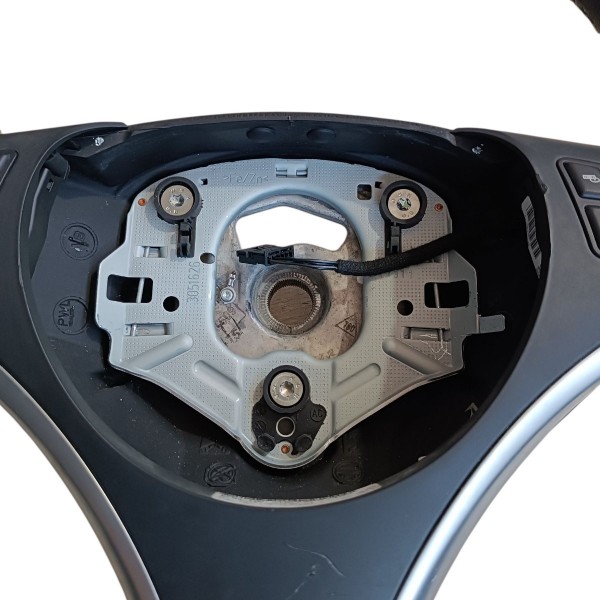 Volante De Direção Bmw X1 2009 2010 2011 2012 A 2014 Detalhe