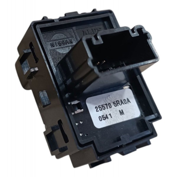 Botão Controle Espelho Retrovisor Kicks Versa Sentra Kwid