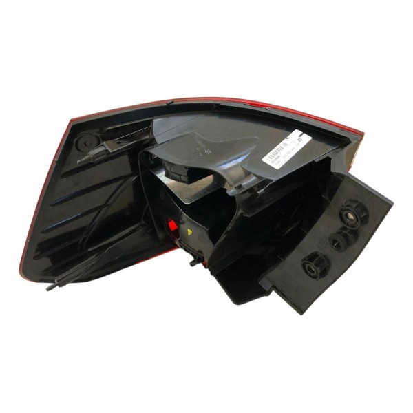 Lanterna Esquerda Gm Spin 2019 2020 2021 2022 2023 Original Vermelho Esquerdo/motorista