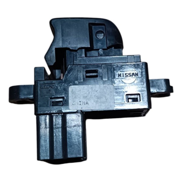 Botão Vidro Dianteiro Direito Nissan Sentra 2013 2014 A 2018