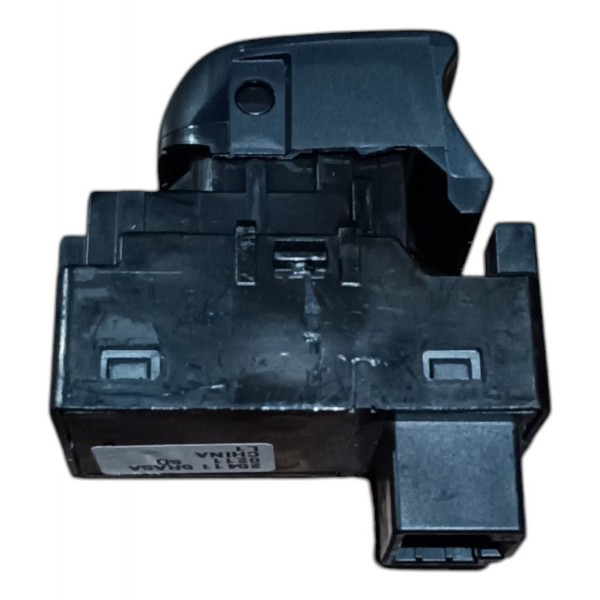 Botão Vidro Eletrico Traseiros Nissan Kicks 2016 2017 A 2022