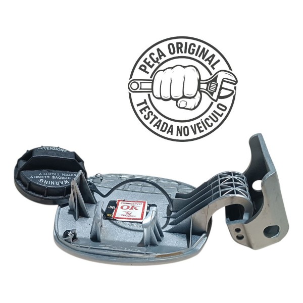 Portinhola Tampa Tanque Hyundai Veloster 2012 2013 2014 Orig 2012 Prateado