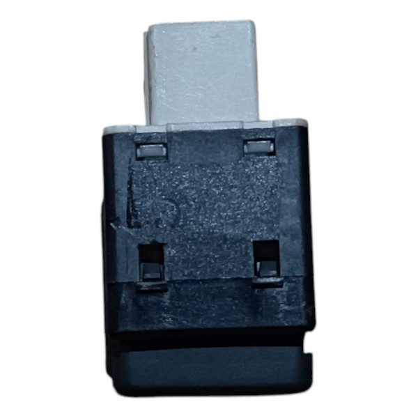 Botão Trava Vidro Traseiros Vw Fox Spacefox 2008 2009 A 2014