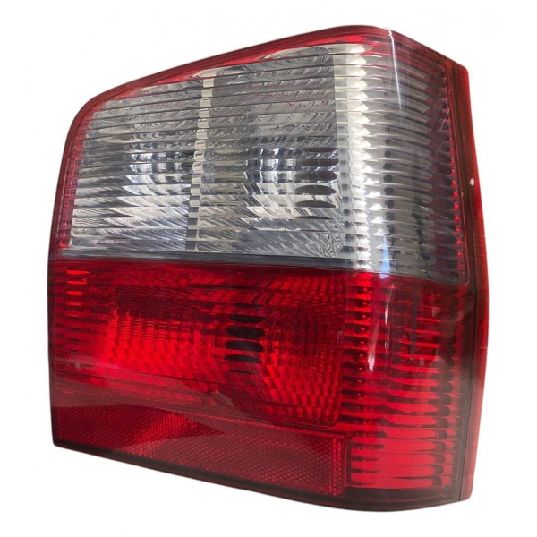 Lanterna Traseira Direita Fiat Uno Mille 2007 2008 A 2012 Vermelho Direito/passageiro