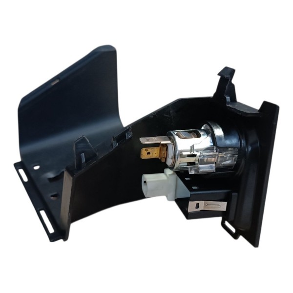 Moldura Console Tomada 12v Cinzeiro Bmw X1 2010 2011 A 2014