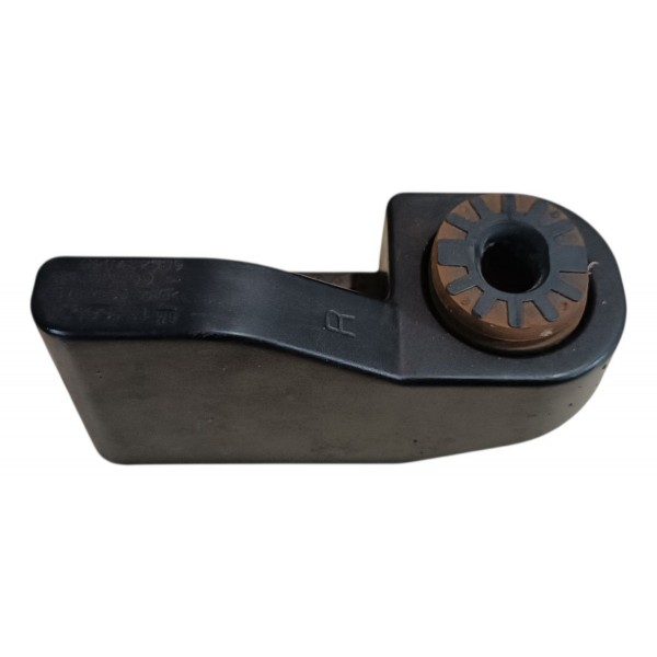 Suporte Inferior Radiador Direito Cruze 2019 2020 2021 Gm