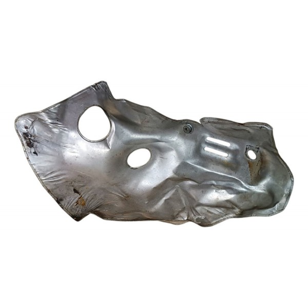 Protetor Termico Coletor Mercedes B200 A200 Gla 200 2.0 Orig Prateado