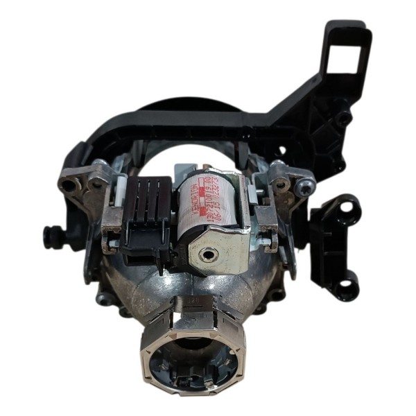 Projetor Globo Farol Direito Mercedes Cla250 2015 2016 2017 Direito/passageiro