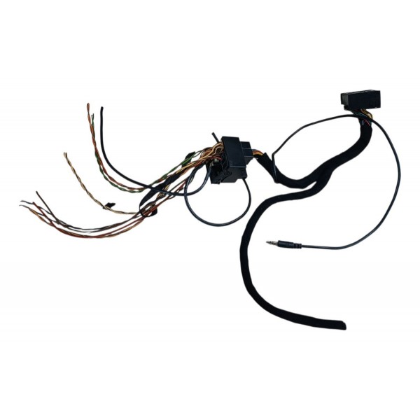 Plug Conector Chicote Aparelho Som Mercedes C180 C200 2012