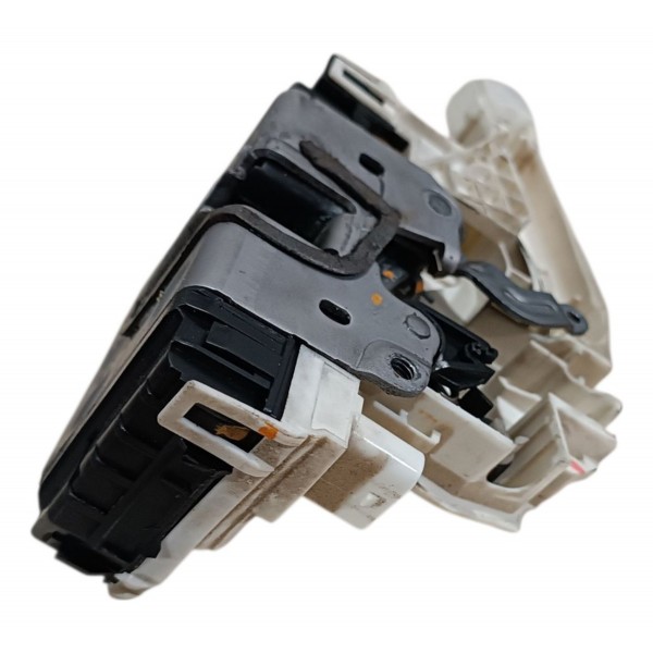 Fechadura Porta Dianteiro Direito Mercedes C180 C200 2012