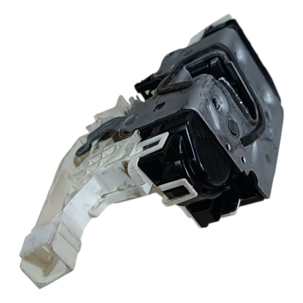 Fechadura Porta Dianteiro Direito Mercedes C180 C200 2012