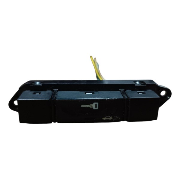 Botão Trava Elétrica Abertura Porta Malas Fiat Ideia 2013