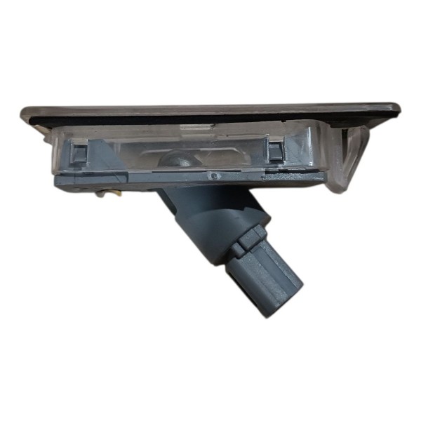 Lanterna Luz Placa Traseira Direita Kia Cerato 2017 2018