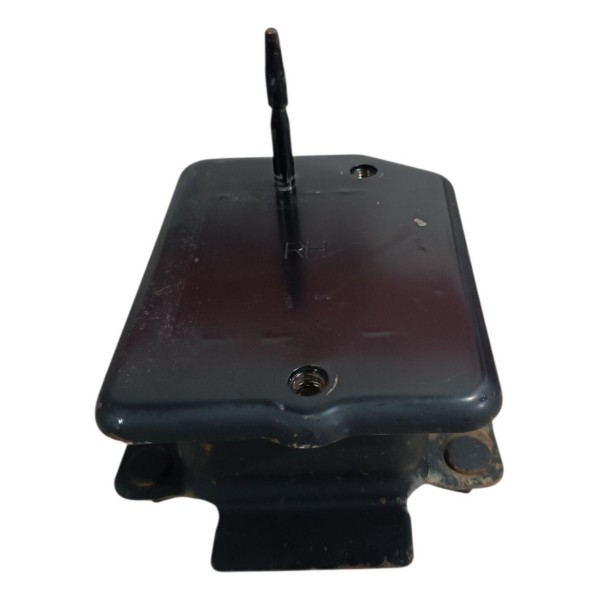 Suporte Direito Alma Painel Frontal Kia Cerato 2014 2015