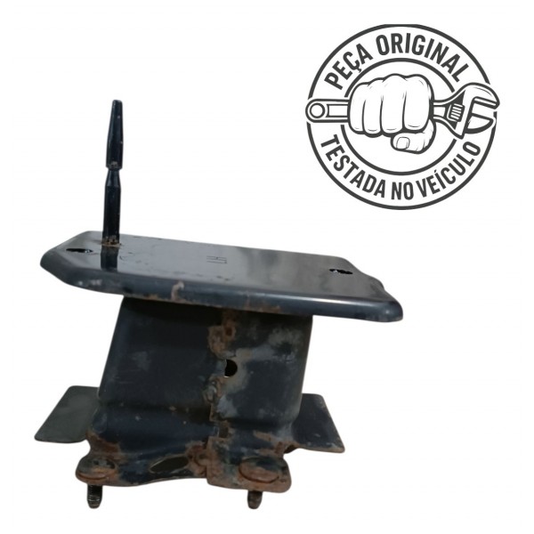 Suporte Esquerdo Alma Painel Frontal Kia Cerato 2014 2015