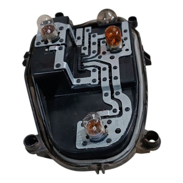 Circuito Lanterna Traseira Direita Ford Ka 2019 2020 2021 Direito/passageiro Preto