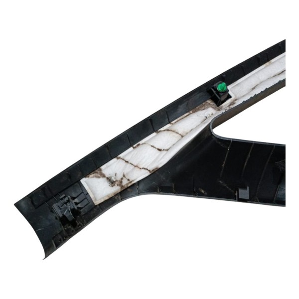 Acabamento Coluna Byd Dolphin 2024 Dianteira Direita