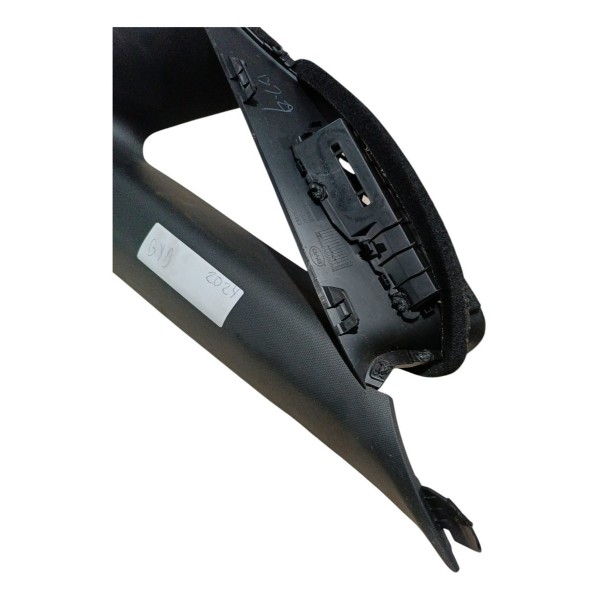 Acabamento Coluna Byd Dolphin 2024 Dianteira Direita