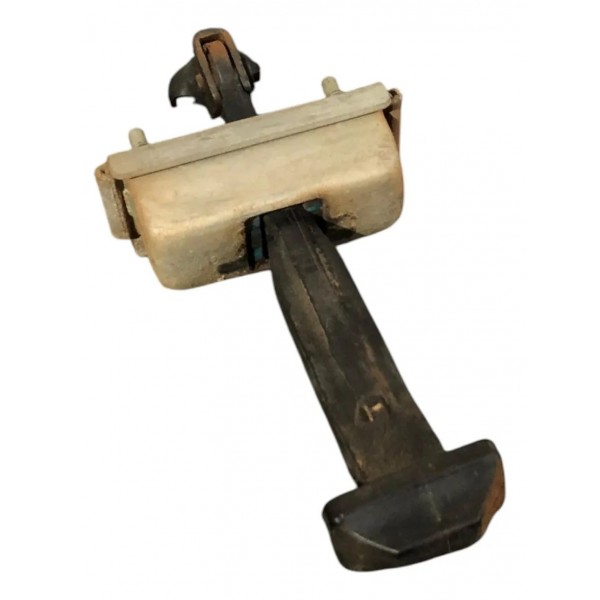 Limitador Traseira Esquerdo New Fiesta Mexicano 2011 2012