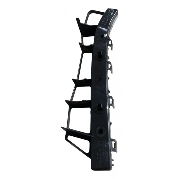 Guia Para-choque Traseiro Direito Hyunday I30 2009 Á 2012