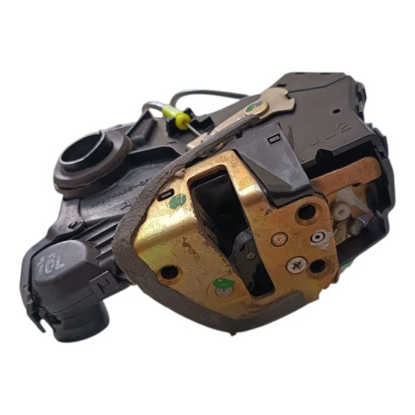 Fechadura Dianteira Esquerda Toyota Corolla Xli 2003 A 2008