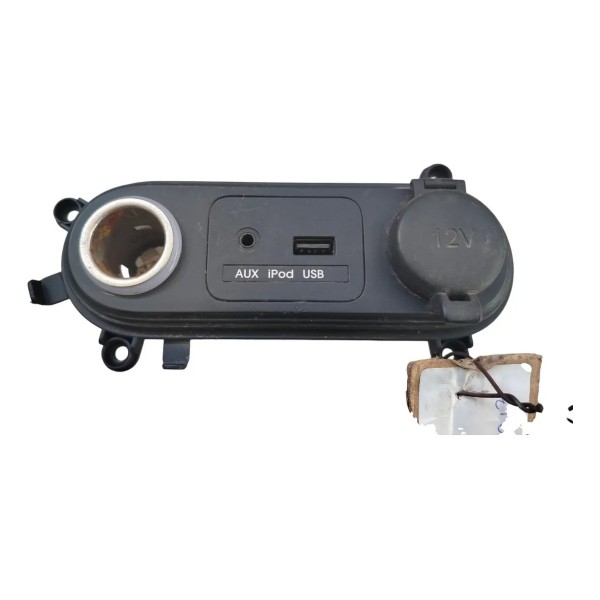 Moldura Tomada Usb Aux Kia Optima 2.4 2010 2011 2012 A 2015 Preto
