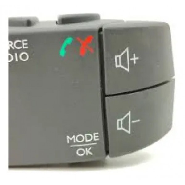 Comando Som Volante Renault Duster Logan 8200850420