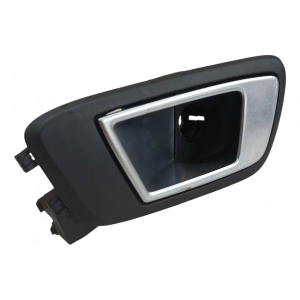 Macaneta Interna Traseira Esquerda Ford New Fiesta 2013 2014 Prateada Traseira