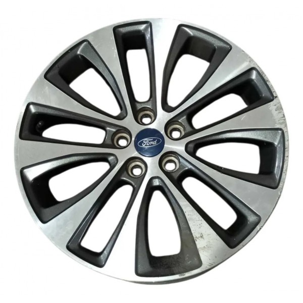 Roda R18 5x108 Ford Fusion Titanium Com Detalhes 2018 2019  Cinza