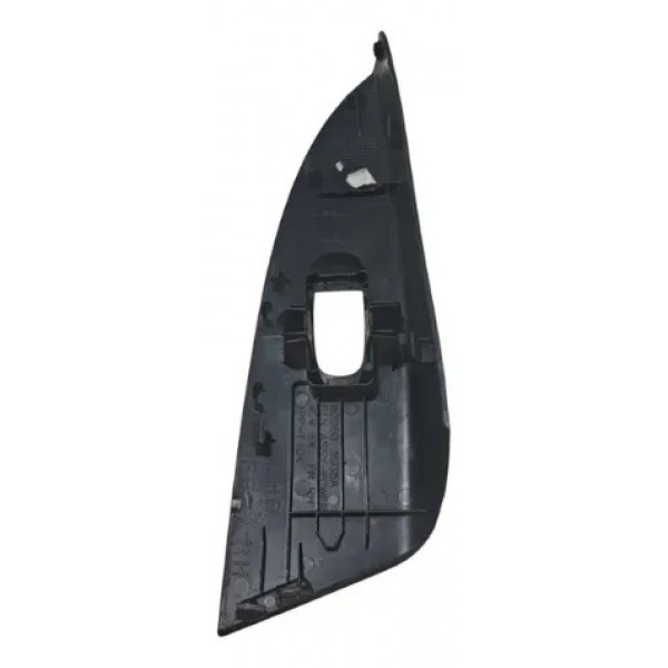 Moldura Botão Vidro Diant Direito Nissan Sentra 2014-2018