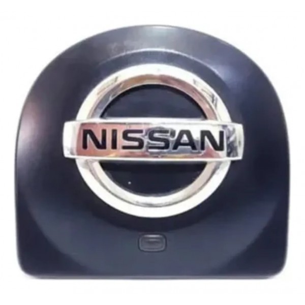 Emblema Tampa Traseira Nissan Livina 2009 2010 2011 12 2013 Preto
