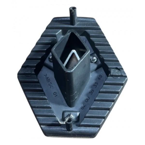 Emblema Clio 2003 04 05 06 07 08 09 10 11 2012 C/ Base Prateado