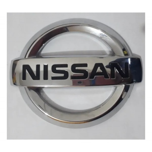 Emblema Dianteiro Nissan March 2013 2014 2015 2016 Prateado