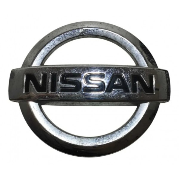 Emblema Traseiro Nissan Sentra 2.0 2011 2012 90890em40a Prateado