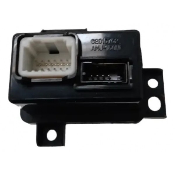 Entrada Usb iPod Auxiliar Hyundai Elantra Hb 2.0 2014