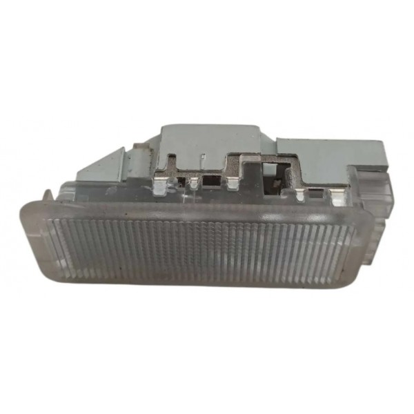 Luz Cortesia Porta Malas Esquerdo Peugeot 3008 Griffe 2019