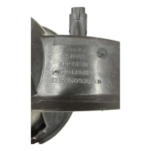 Tampa Portinhola Do Tanque Ford Ka S/ Tampa Interna 14 A 21 Branco 2020