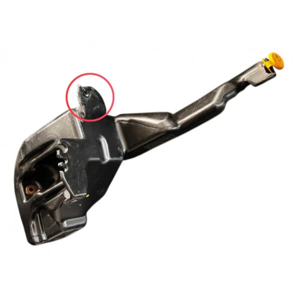 Reservatório De Água Do Limpador Parabrisa Gm Vectra 06/11 Preto