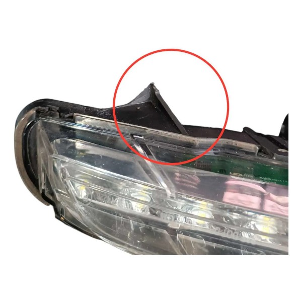 Farol Milha Esquerdo Drl Chevrolet Cruze 2015 Detalhe  Branco