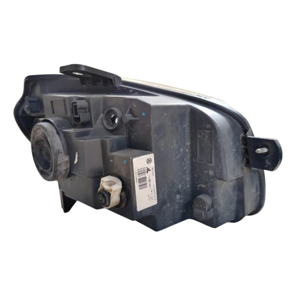 Farol Esquerdo Fiat Uno 2014 2015 2016 2017 2018 Detalhes Esquerdo/motorista