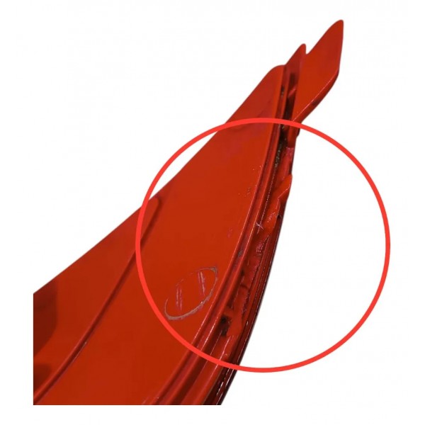 Refletor Olho Gato Esquerdo Hyundai Ix35 2016 2020 Detalhe Vermelho