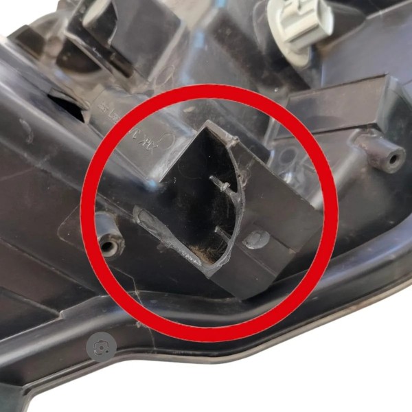 Farol Esquerd Yaris Com Led Xenon Mascara Negra 2023 Detalhe Esquerdo/motorista