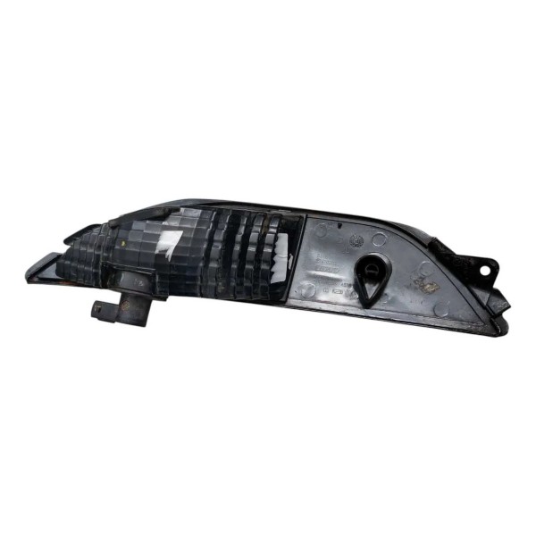 Lanterna Parachoque Traseiro Direito Fiat Punto 2008 A 2012 Direito/passageiro Vermelho