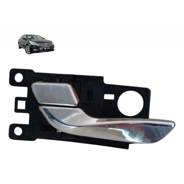 Macaneta Interna Porta Tras Esquerda Hyundai Azera 2012 2016 Cromado/prata Traseira