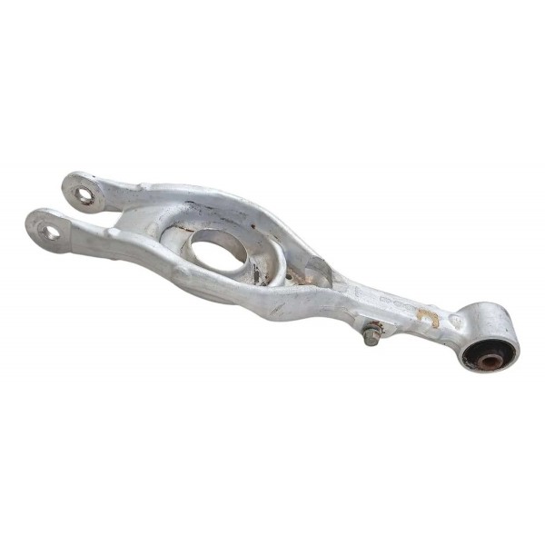 Bandeja Suspensao Traseira Esquerda Hyundai Azera 2012 2016