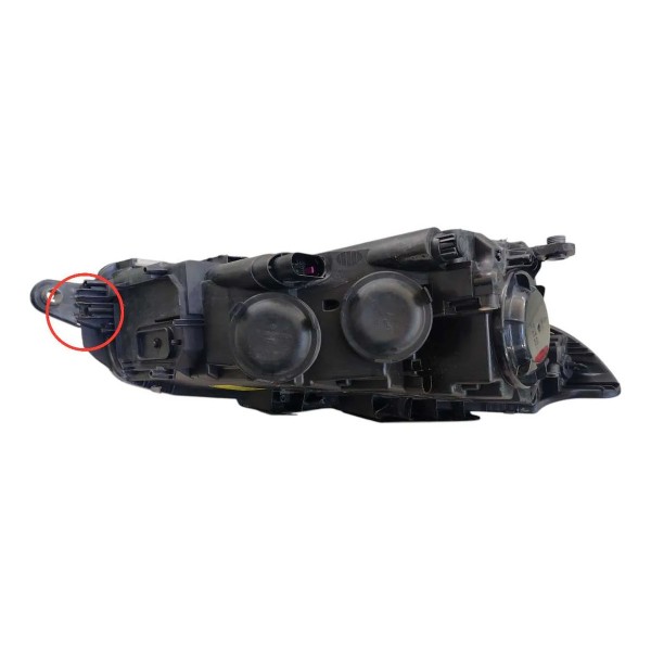 Farol Esquerdo Vw Passat 2.0 2011 2012 2013 2014 2015 Esquerdo/motorista