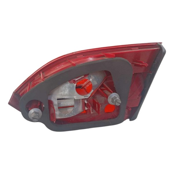 Lanterna Esquerda Aplique Porta Mala Vw Jetta 2011 2015 Orig Esquerdo/motorista Vermelho