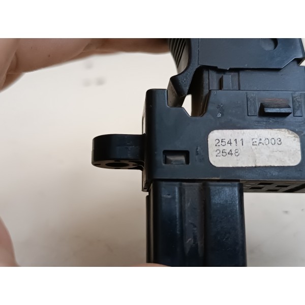 Botão Vidro Elétrico Traseiro Direito Frontier 2008 A 2015