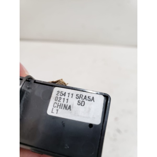 Botão Controle Vidro Traseiro Direito Nissan Kicks 2022